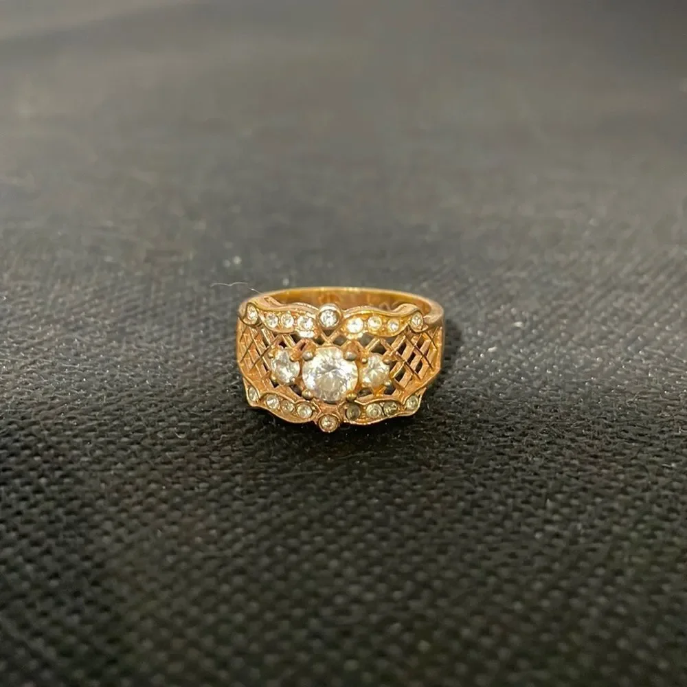 Large ring